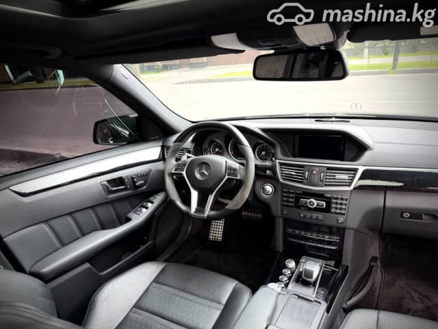 Mercedes-Benz E-Класс AMG IV (W212, S212) 63 AMG 5.5 AT