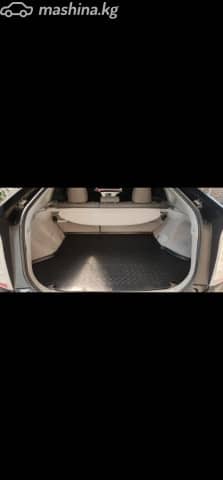 Toyota Prius III Рестайлинг (XW30) Plug-in Hybrid 1.8hyb AT