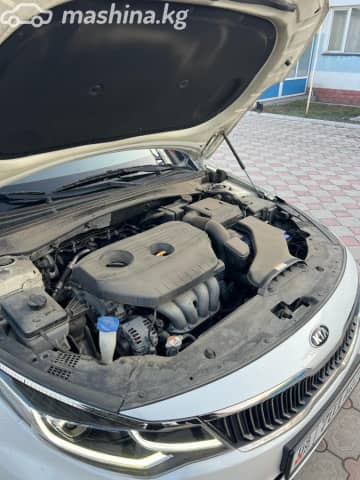 Kia K5 II 2.0 AT