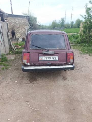ВАЗ (Lada) 2104 21041i 1.6 MT