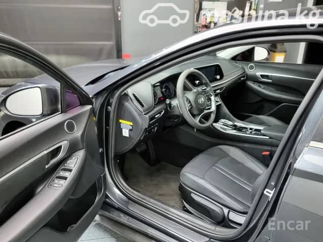 Hyundai Sonata VIII (DN8) 2.0 AT