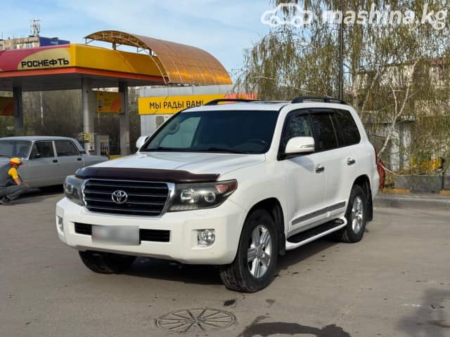 Toyota Land Cruiser 200 Series 5.7 AT 4WD