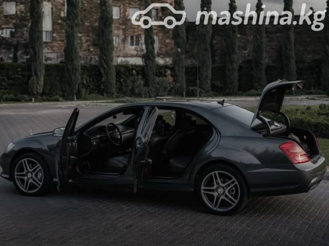 Mercedes-Benz S-Класс V (W221) Рестайлинг 500 Long 4.7 AT 4WD