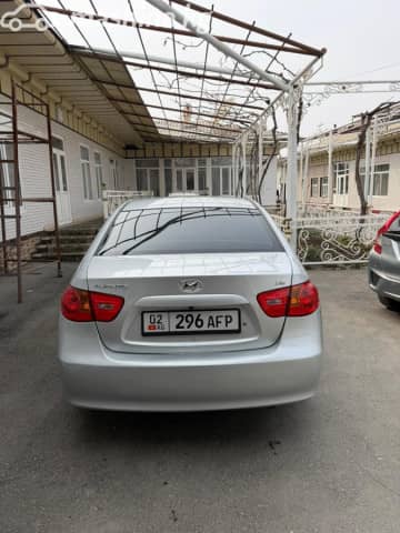 Hyundai Elantra IV (HD) 1.6 AT