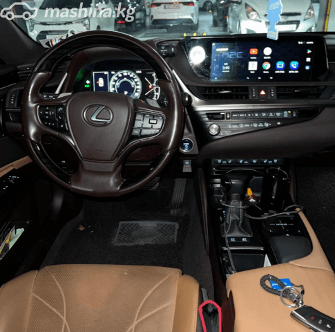 Lexus ES VII 300h 2.5hyb CVT