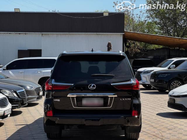 Lexus LX III Рестайлинг 2 570 5.7 AT 4WD