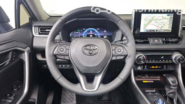 Toyota RAV4 V (XA50) 2.5hyb CVT 4WD