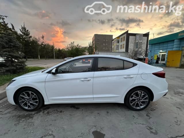 Hyundai Avante VI Рестайлинг 1.6 CVT