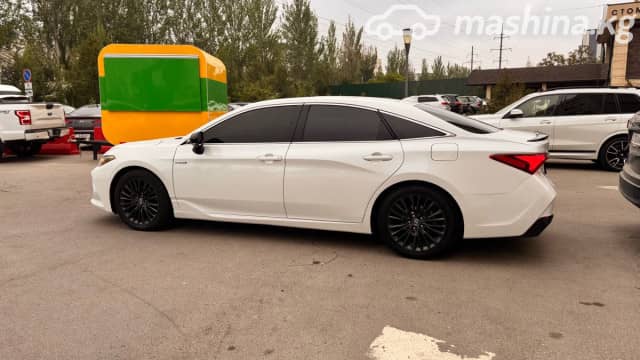 Toyota Avalon V 2.5hyb CVT