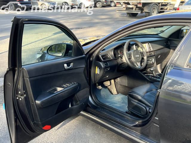 Kia K5 II 2.0 AT