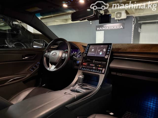Toyota Avalon V 2.5hyb CVT