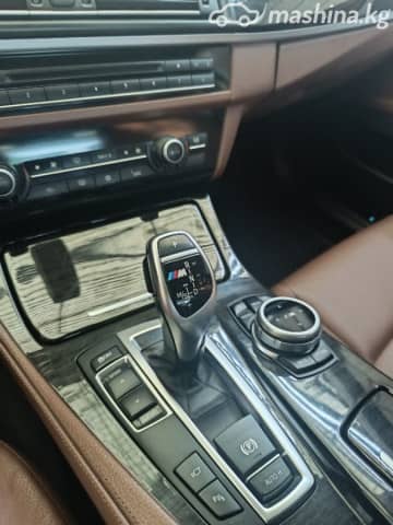 BMW 5 серии VI (F10/F11/F07) 523i 3.0 AT