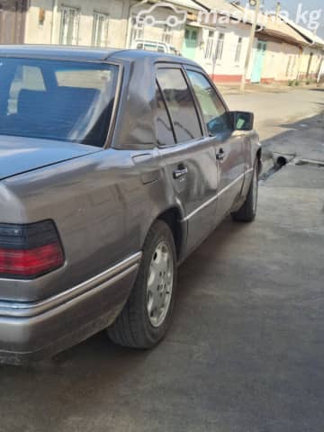 Mercedes-Benz E-Класс I (W124) 250 2.5d AT