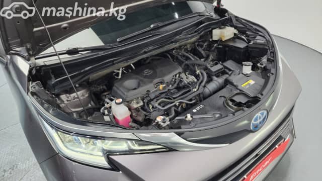Toyota Sienna IV 2.5hyb AT