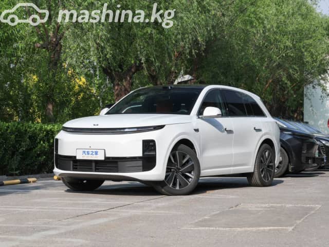 LiXiang L6 1.5hyb AT 4WD