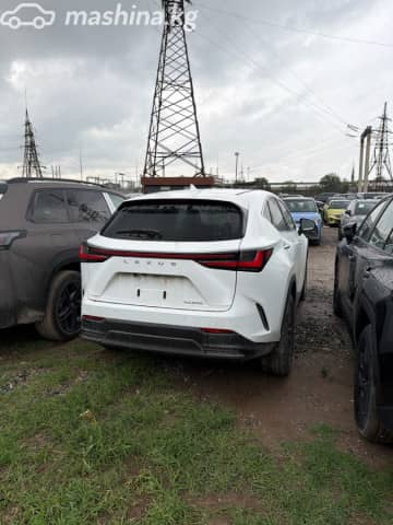 Lexus NX II 200 2.0 CVT
