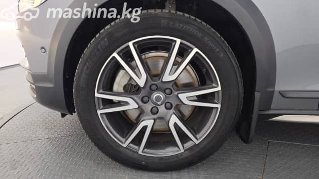 Volvo V90 Cross Country I 2.0 AT 4WD