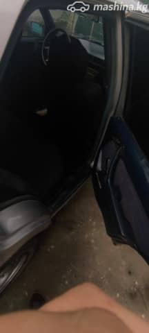 Mercedes-Benz W124 250 2.5d MT