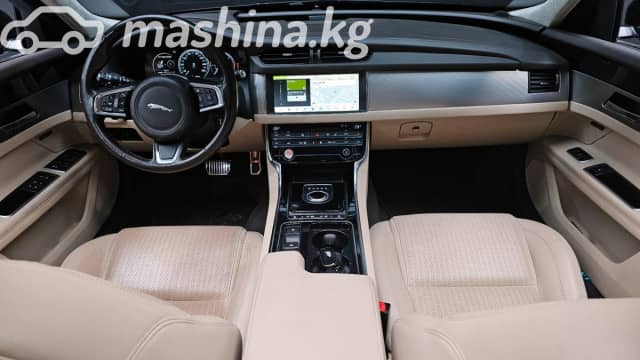 Jaguar XF II 2.0d AT