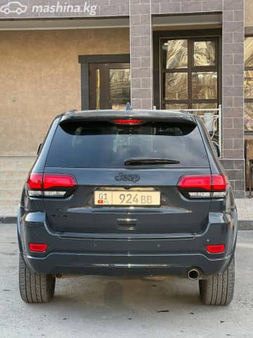 Jeep Grand Cherokee IV (WK2) Рестайлинг 3.6 AT 4WD