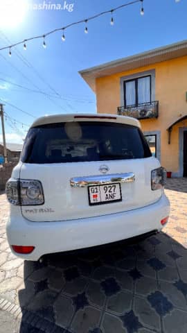 Nissan Patrol VI (Y62) 5.6 AT 4WD