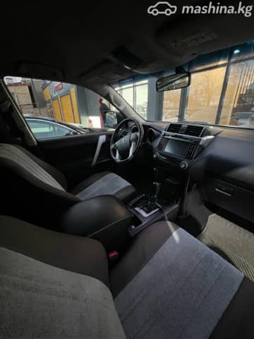 Toyota Land Cruiser Prado 150 Series Рестайлинг 1 4.0 AT 4WD