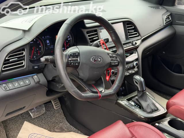 Hyundai Avante VI Рестайлинг 1.6 AMT