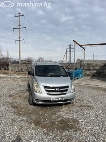 Hyundai Starex (H-1) II 2.5d MT