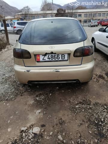 Chevrolet Lanos I 1.5 MT