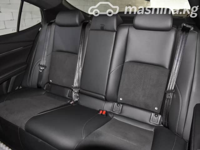 Toyota Camry IX (XV80) China Market 2.0hyb CVT