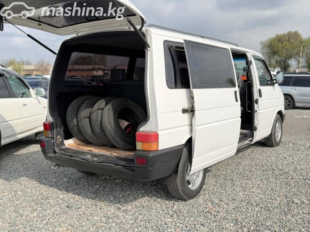 Volkswagen Multivan T4 2.0 MT