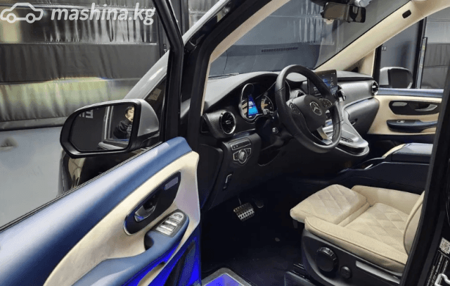 Mercedes-Benz V-Класс III (W447) Рестайлинг 2 300 экстра длинный 2.0 AT