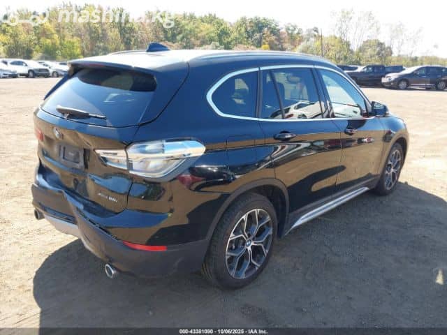 BMW X1 II (F48) Рестайлинг 28i xDrive 2.0 AT 4WD