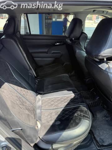 Toyota Highlander IV (U70) 2.5hyb AT 4WD