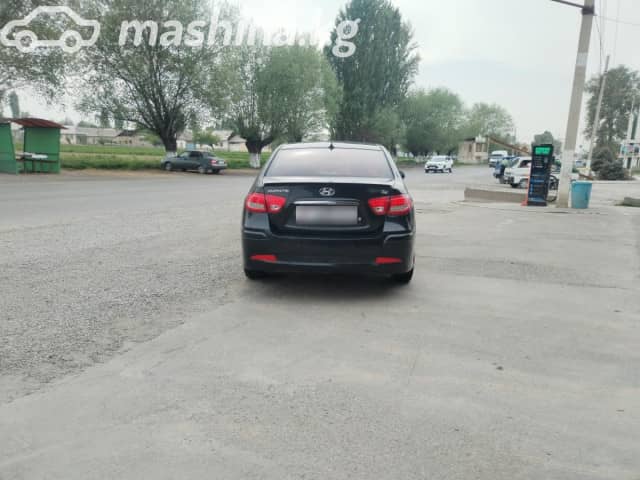 Hyundai Avante IV 1.6 MT