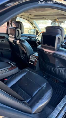 Mercedes-Benz S-Класс V (W221) Рестайлинг 500 5.5 AT 4WD
