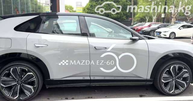 Mazda EZ-60 1.5hyb AT