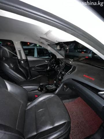 Hyundai Santa Fe III Рестайлинг 2.2d AT 4WD