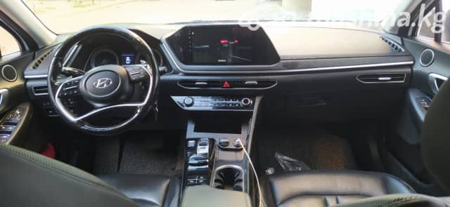 Hyundai Sonata VIII (DN8) 2.0 AT