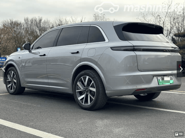 LiXiang L7 Рестайлинг 1.5hyb AT 4WD