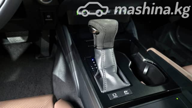 Lexus ES VII Рестайлинг 300h 2.5hyb CVT