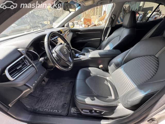 Toyota Camry VIII (XV70) US Market 2.5 AT