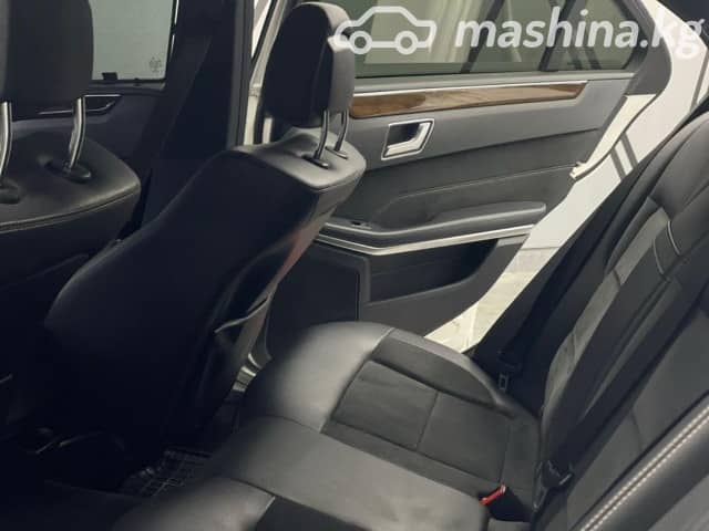 Mercedes-Benz E-Класс IV (W212, S212, C207) Рестайлинг 200 2.0 AT