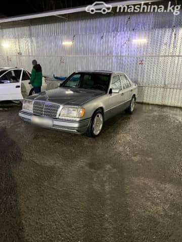 Mercedes-Benz E-Класс I (W124) 220 2.2 AT