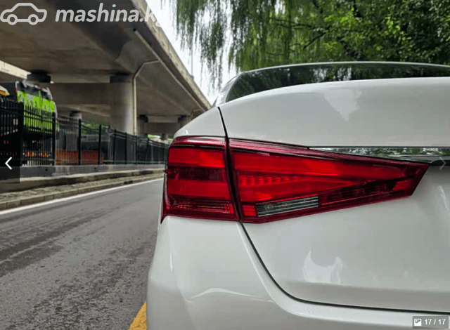 Toyota Crown XV (S220) 2.0 AT