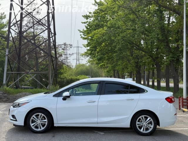 Chevrolet Cruze II 1.4 AT