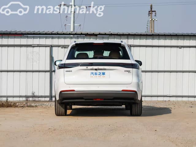 Geely Galaxy Starship 7 19.09 kWh 1.5hyb AT