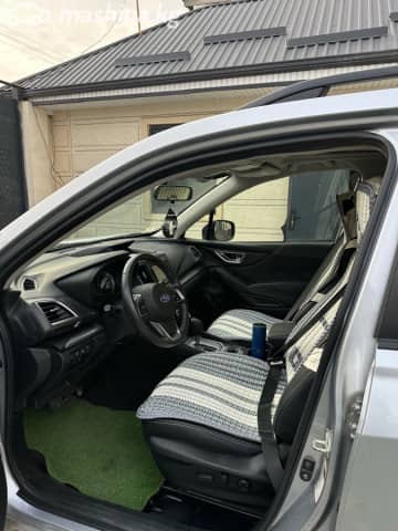 Subaru Forester V 2.5 CVT 4WD