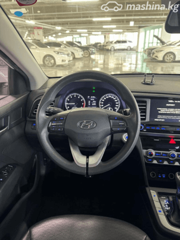 Hyundai Avante VI Рестайлинг 1.6 CVT