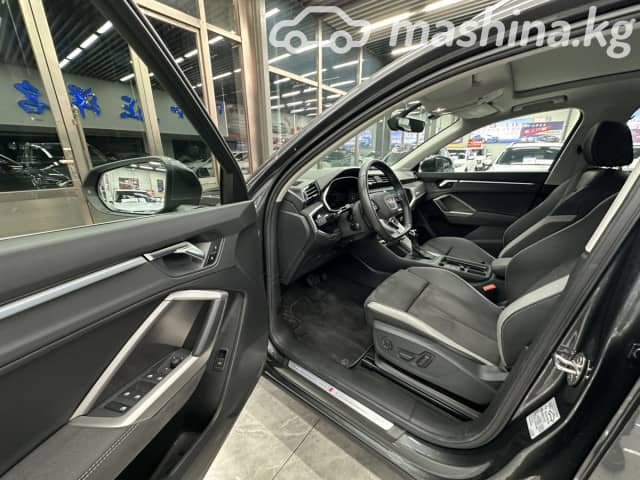 Audi Q3 II (F3) 35 TFSI 1.4 AMT